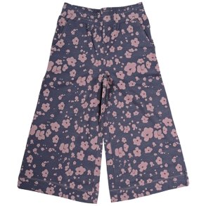 Judy Bukser - Pale Plum Flower